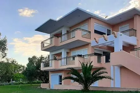 Hébergement de vacances Chris Lux