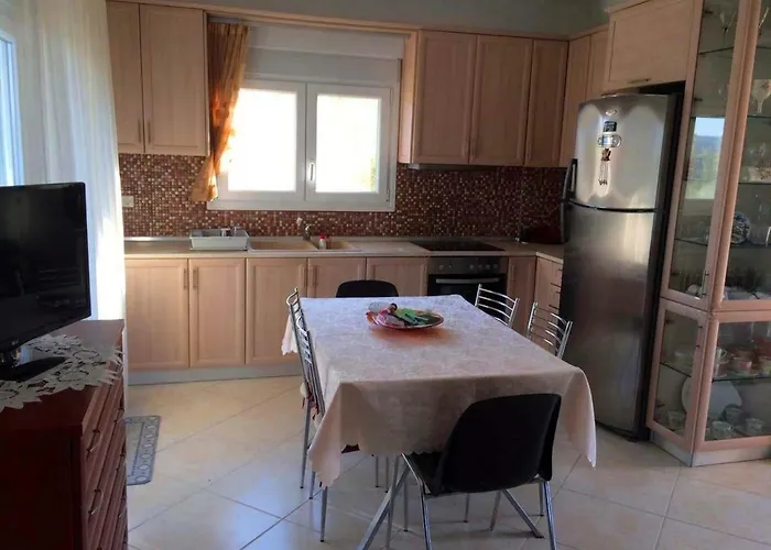 Ferienhaus Chris Lux Ormos Panagias