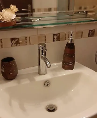 Chris Lux Ormos Panagias